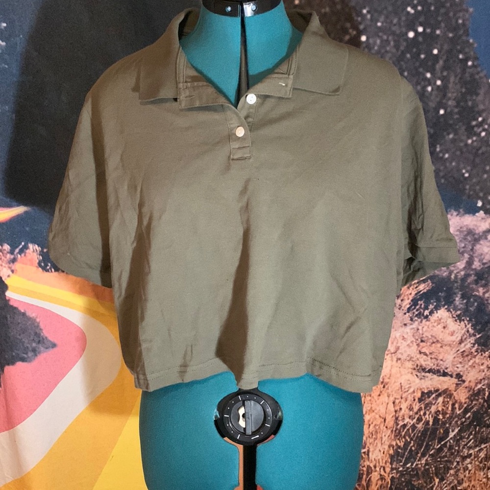 NWT wild fable green collared shirt sleeve crop top